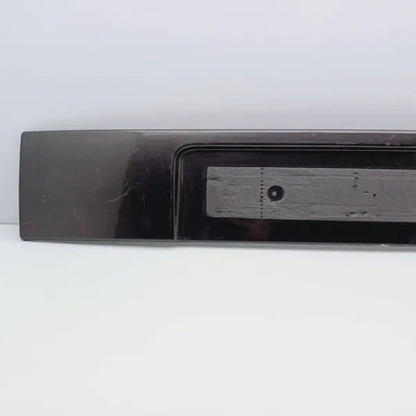 Moldura de placa traseira Opel Astra G HB 90527218 image 2