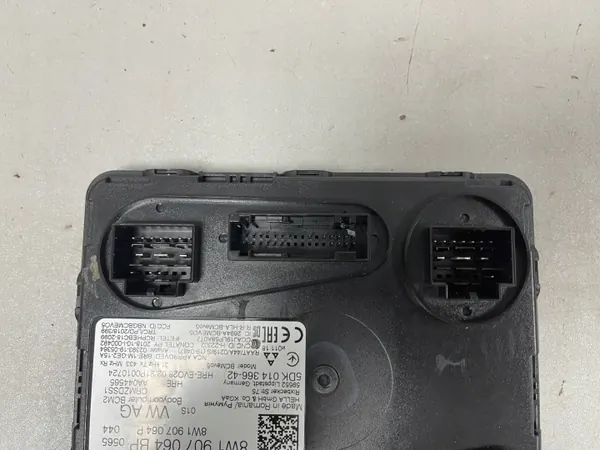 Module Confort d'occasion OEM 8W1907064BP pour Audi E-Tron image 3