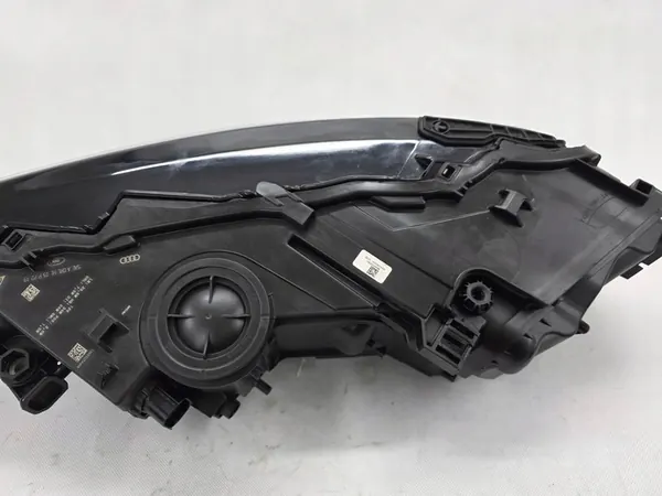 AUDI Q7 4M LIFT FAROL DIREITO LED 4M0941012B image 8