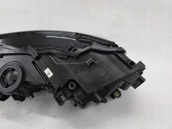 AUDI Q7 4M LIFT FAROL DIREITO LED 4M0941012B image 9