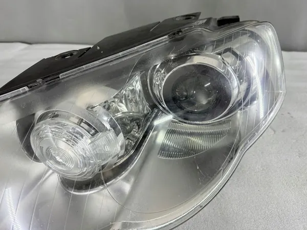 Vasen BI-XENON ajovalaisin Volkswagen PASSAT B6 89315535 image 3