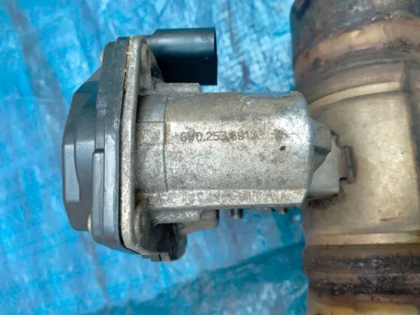 Audi Q5 80A DPF & Soupape OEM 80A131703G image 6