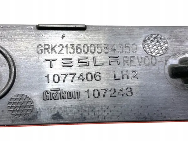 Tesla OEM 1077406 linker Heckstoßstangen-Reflektor image 6
