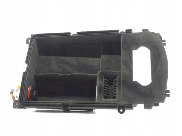 Audi A6 C7 Induktionsladeablage OEM 4G0864981M image 2