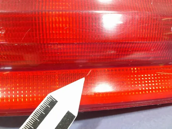 Linker Achterlicht Mercedes E W210 Lift Sedan A2108208164 image 3