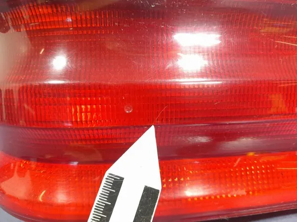 Linker Achterlicht Mercedes E W210 Lift Sedan A2108208164 image 4