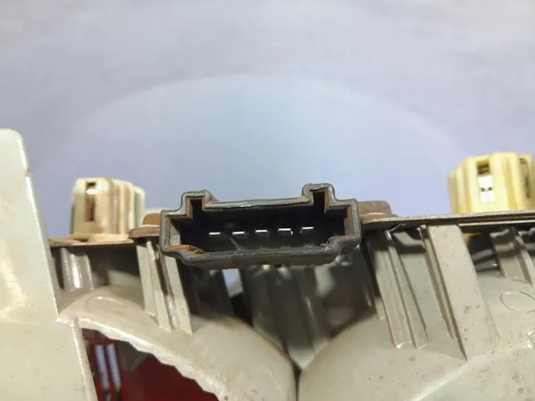 Linker Achterlicht Mercedes E W210 Lift Sedan A2108208164 image 8