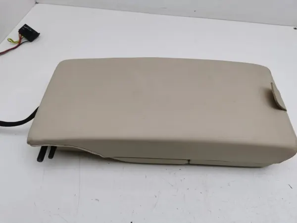 Maserati Ghibli 2014 Taka käsinoja OEM AMD141156 image 4