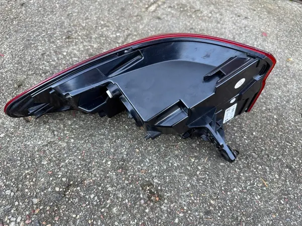 BMW X2 F39 17- Luz trasera derecha LED UE image 8