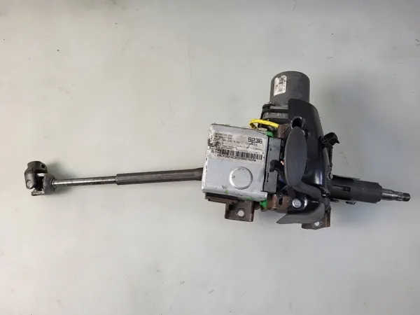Pompe de direction assistée Fiat Punto II OEM 51711701 image 2