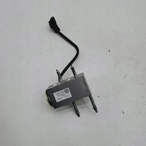 Válvula de expansão A/C Peugeot OEM T99085BB - Usado image 3