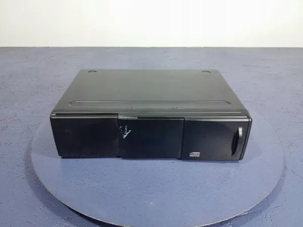 SAAB 9-5 I Leveur Changer CD OEM 5042585 image 2
