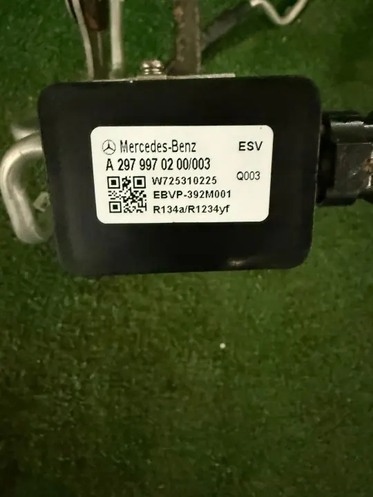 Déshydrateur & Détendeur A/C OEM pour Mercedes-Benz EQS image 3
