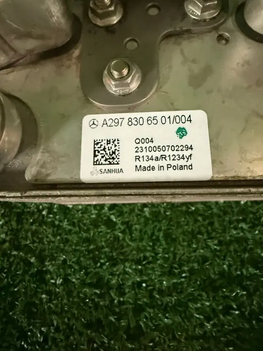 Déshydrateur & Détendeur A/C OEM pour Mercedes-Benz EQS image 5