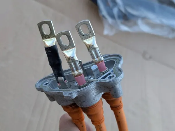Lynk & Co Invertteri OEM AEQ19512188 - Käytetty image 6