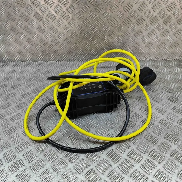 Câble de charge batterie VW OEM 22368722 Occasion image 3