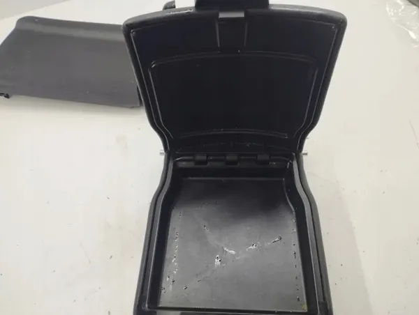 Accoudoir arrière Land Rover Evoque I OEM AMD111457 image 10
