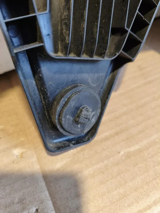 BMW Luchtfilterhuis OEM 8578650 - Gebruikt image 5