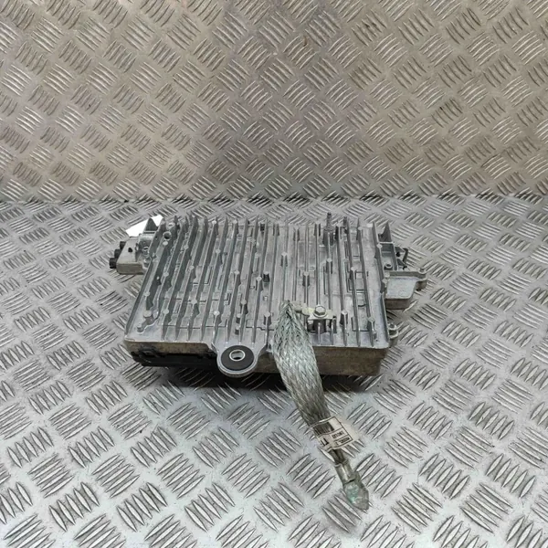 Tesla Model 3 Ophanging besturingseenheid OEM 111818202H image 3