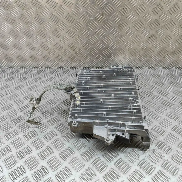 Tesla Model 3 Ophanging besturingseenheid OEM 111818202H image 4