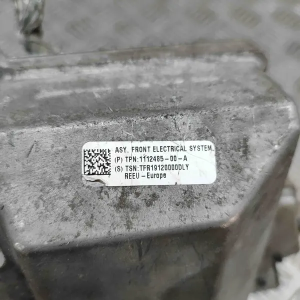 Tesla Model 3 Ophanging besturingseenheid OEM 111818202H image 6