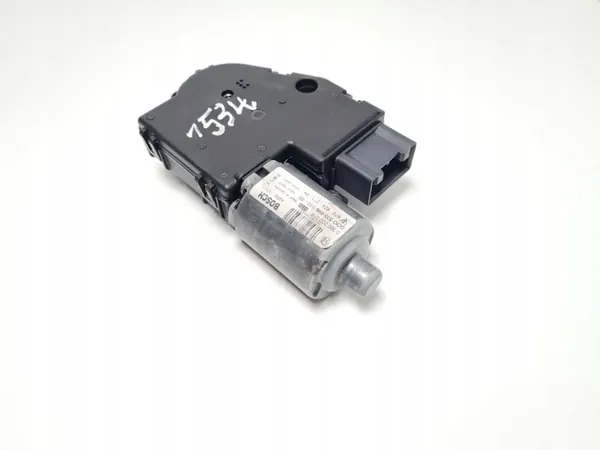 Porsche Schiebedachmotor OEM 97062421104 - Gebraucht image 2