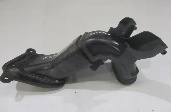 Tubo de admissão Opel Astra J IV 1.6 CDTI image 2