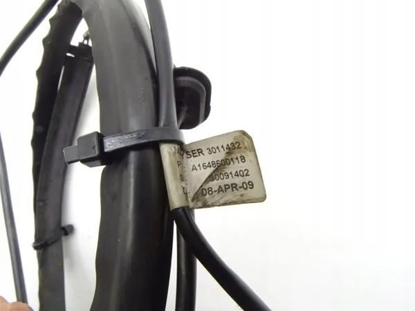 Junta de maletero calefactada OEM A1648600118 Trasera derecha Mercedes ML image 3