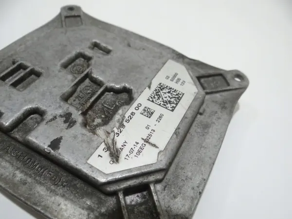 BMW Strålkastarballast OEM 32952800 - Begagnad image 3