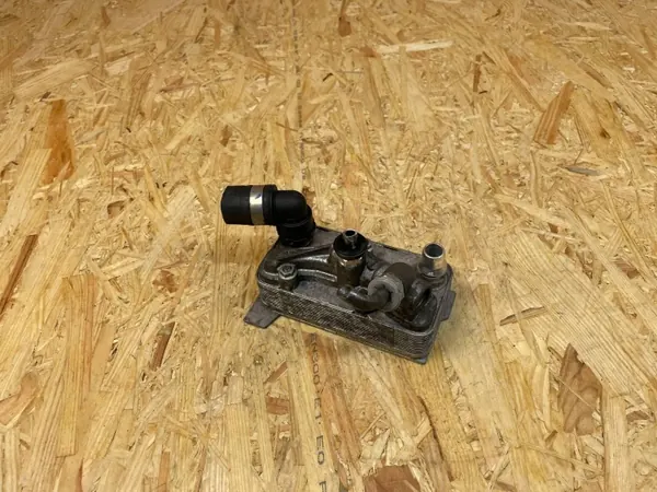 Vaihteistoöljynjäähdytin OEM A0995002500 Mercedes image 4