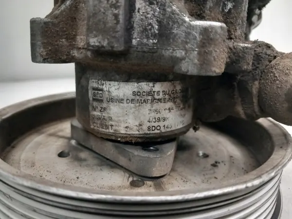 ZF 8D0145177D Servopumpe Audi A4 B5 image 4