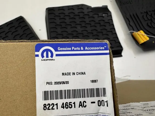 Alfombras de goma Jeep Compass OEM 82214651AC image 5
