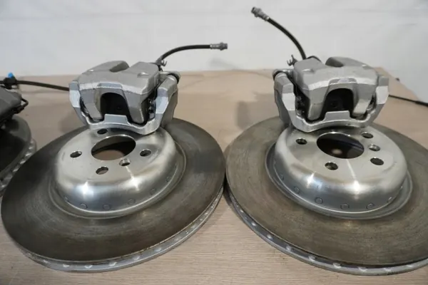 Bromsok Set OEM 6880075 för BMW G05 G06 G07 image 3