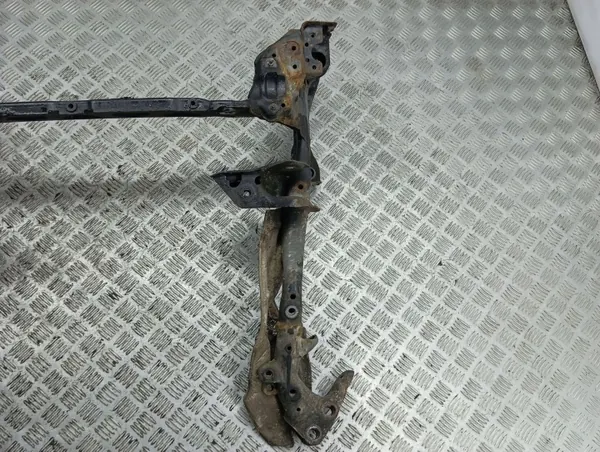Audi A6 C7 Vorderer Hilfsrahmen OEM AMD78994 - Gebraucht image 7