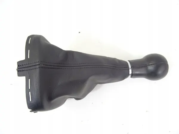 Audi A1 8X Manchon Levier Vitesse OEM 8P0863279A 2010-2018 image 3