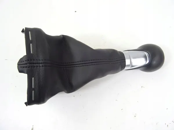 Audi A1 8X Manchon Levier Vitesse OEM 8P0863279A 2010-2018 image 5
