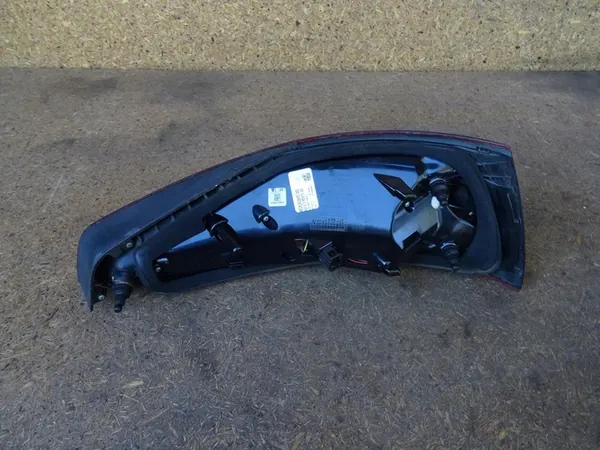 AUDI Q3 8U 11-14 Lámpara LED Trasera Derecha 8U0945094A image 5
