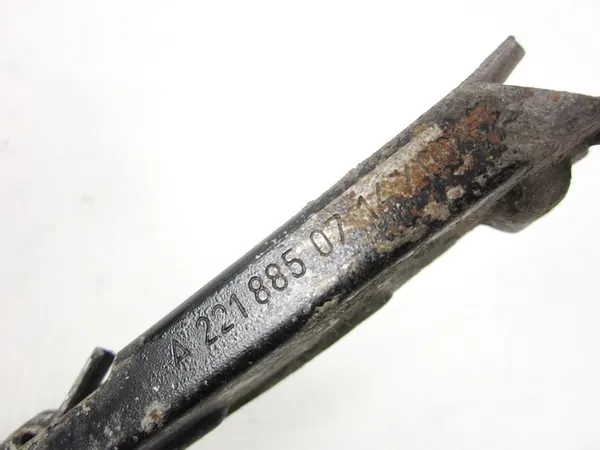 Bumperfäste glid fram vänster Mercedes W221 image 2