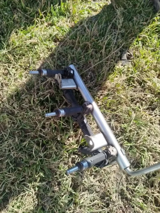 OEM 0280158053 Rail de inyección Audi A6 C6 2.4 V6 image 5
