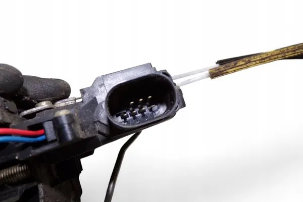 Hintere linke Türschloss Audi A6 Avant 4B0839015G image 4