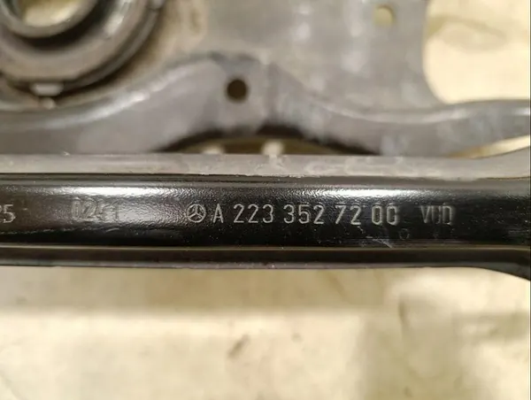 Bakre Fjädring Sats Mercedes-Benz EQE V295 2023 Vänster A2233527 image 5