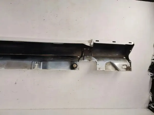 OEM A2386907302 Vasen kynnyssuoja Mercedes-Benz E W213 image 4