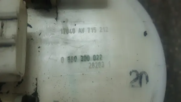 Polttoainepumppu Nissan Primera P12 2.2 DCI 0580300022 image 3