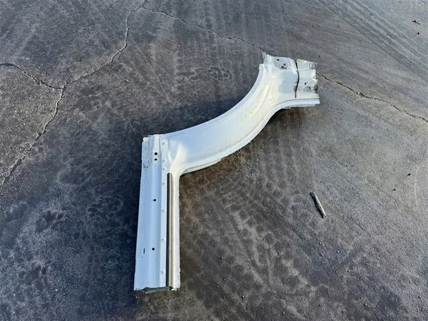 Pilar da porta dianteira esquerda Ford Transit MK8 14-23R image 2