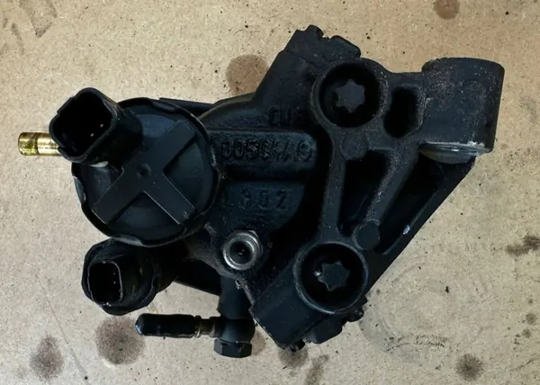 Nissan OE inspuitpomp OEM 8200821184 image 3