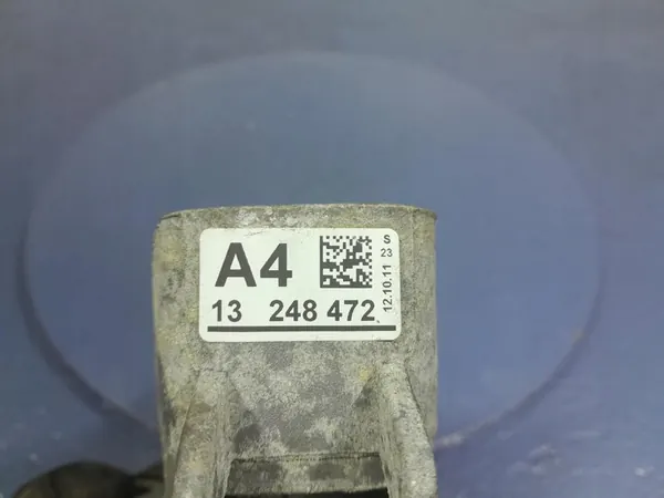 OPEL ASTRA J 1.4T Supporto Motore 13248472 image 4