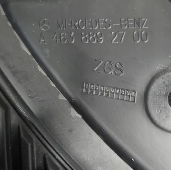 Mercedes G63 pyyhinvarsi OEM A4638892700/2800 image 3