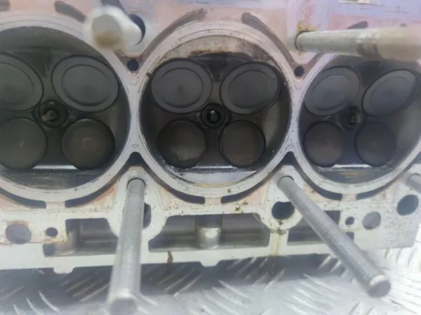 Cilinderkop Audi S4 B8 3.0 TFSI OEM 06E103403K image 3