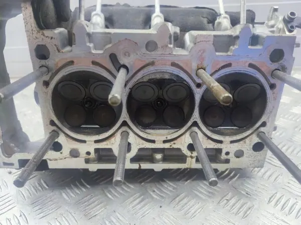 Cilinderkop Audi S4 B8 3.0 TFSI OEM 06E103403K image 9