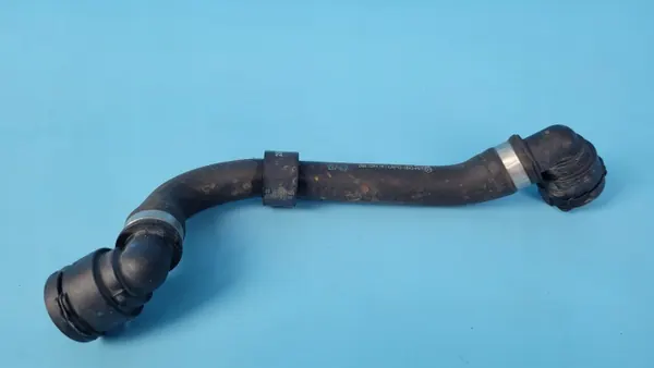 Durite de liquide de refroidissement Mercedes EQE W295 OEM A2975018700 image 4